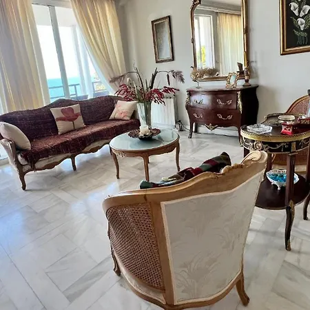 Apartment Sea Side Alexandra